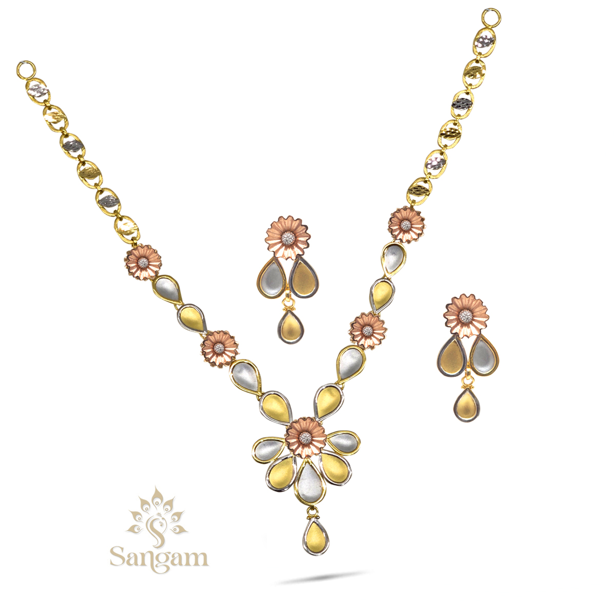 23 ANTIQUE NECKLACE 2